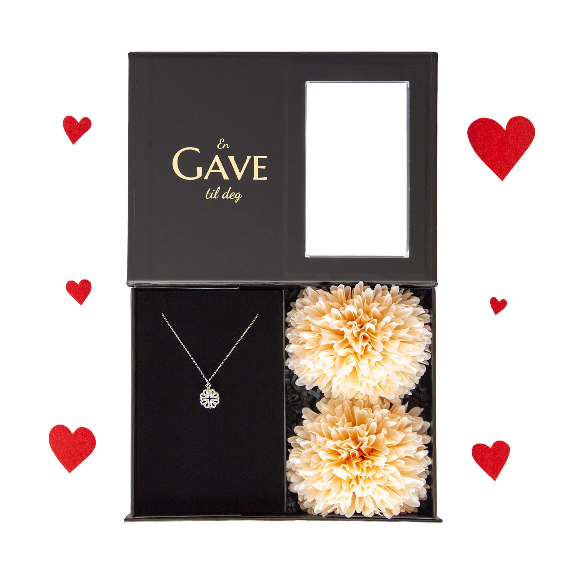 Gave til henne med utsøkt smykke med hjerter i sterling sølv med zirkonia stener. Alt i en elegant gaveeske med kunstige blomster.