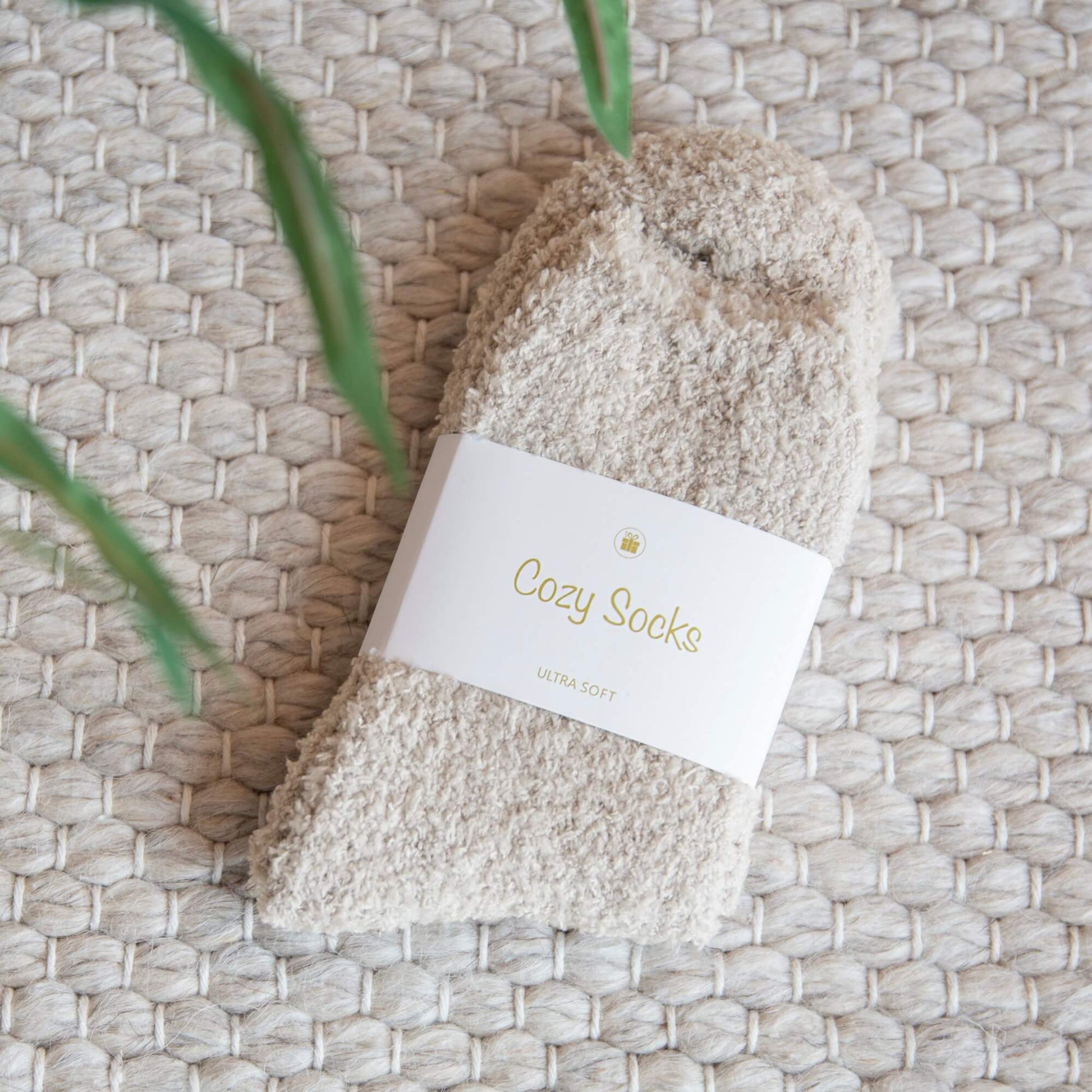 Ultra soft sokker fra cozy socks i beige farge