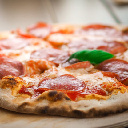 Nystekt pizza laget med pizzamix fra Nicolas Vahé og pizzasaus fra Nordthy.