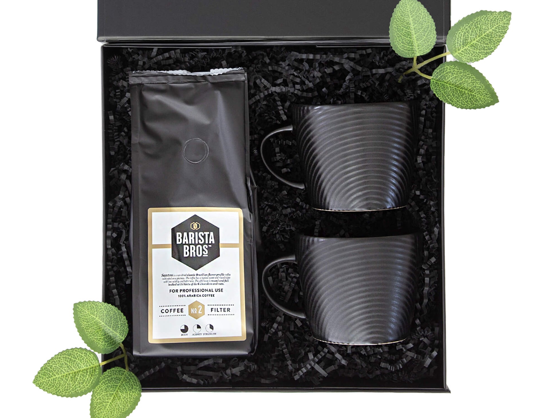 Kaffe og keramikkopper i sort gaveeske.
