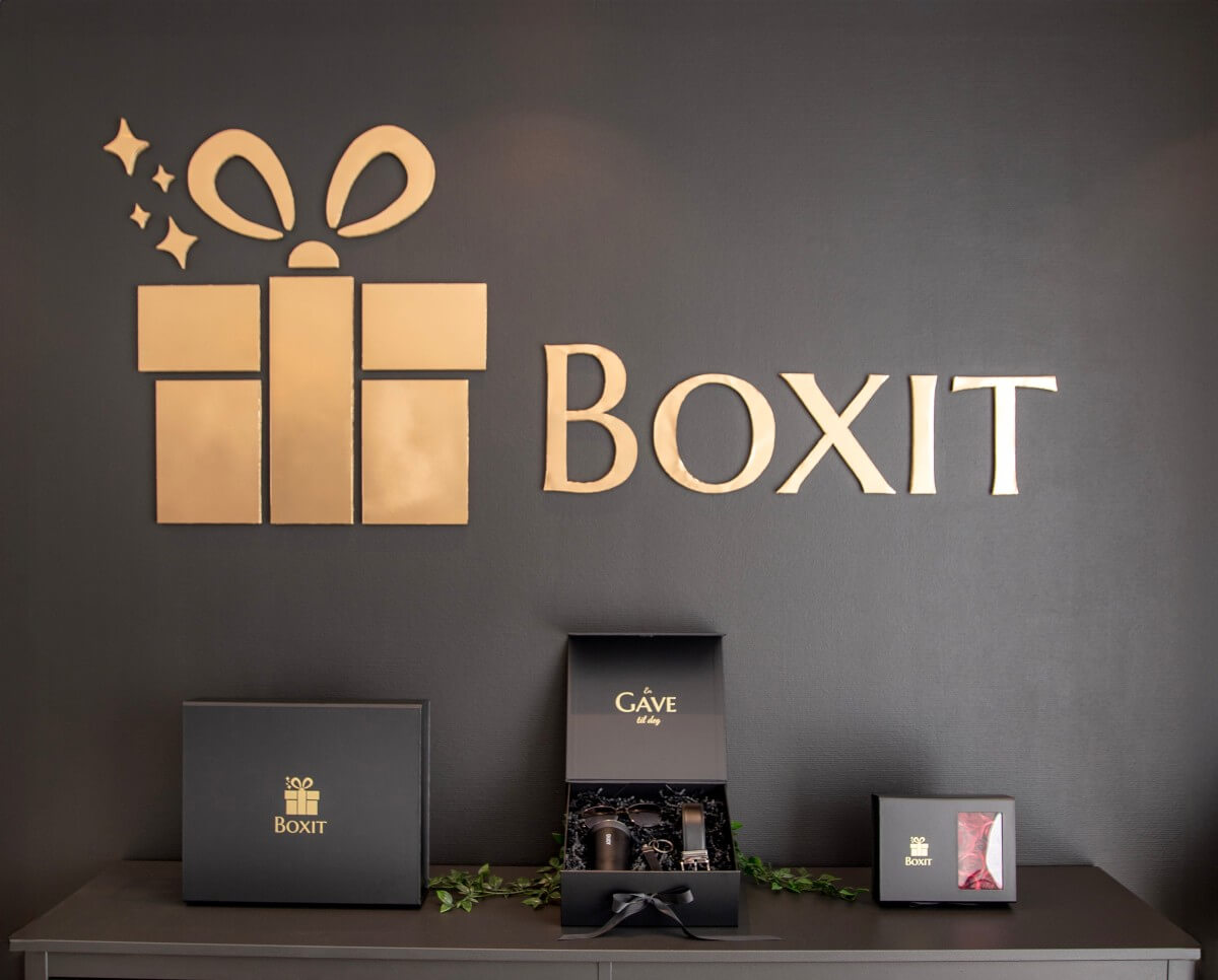 Forskjellige gaver i eksklusive gaveesker fra Boxit